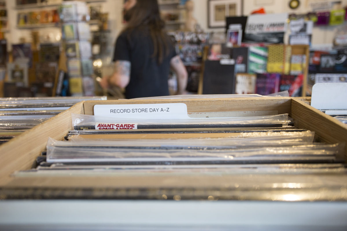 Indy CD & Vinyl
